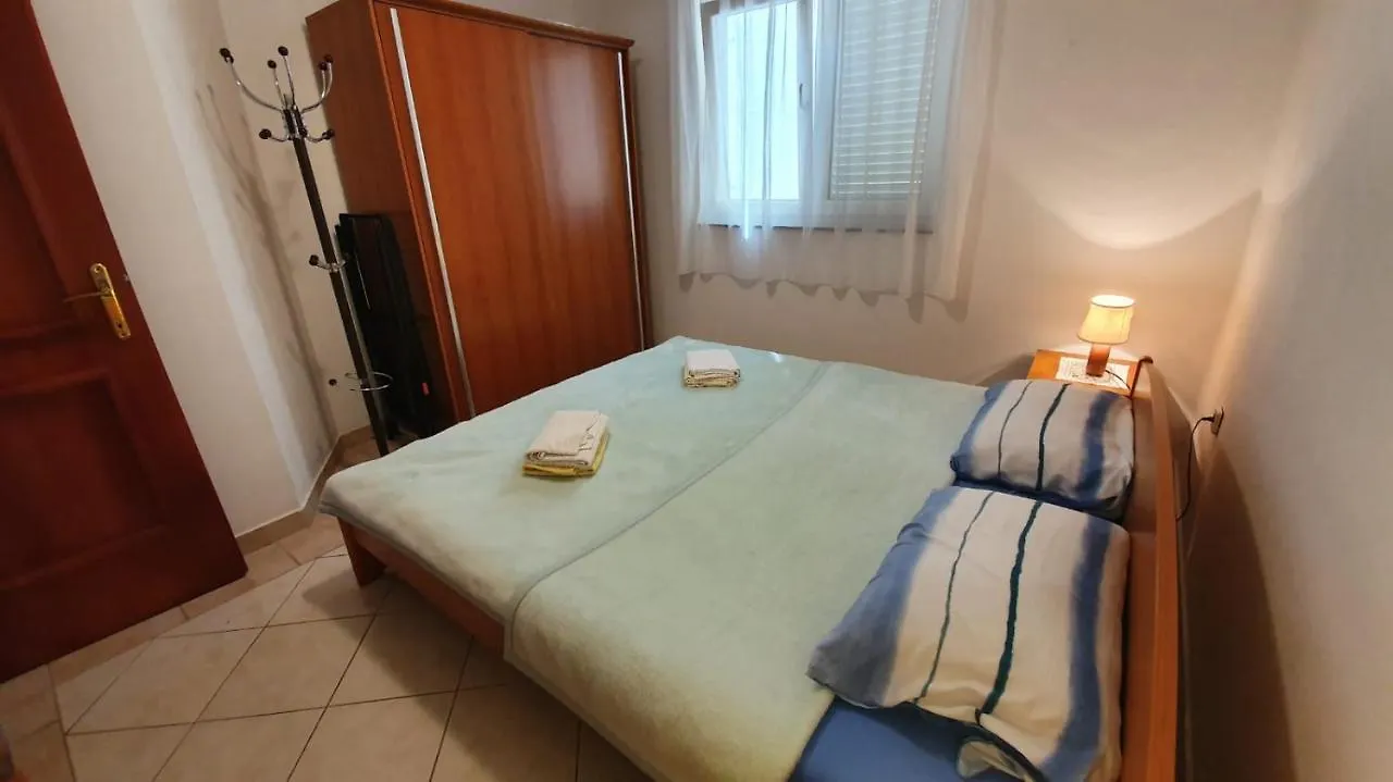 Graberec Apartment Baska  0*, Baska (Krk)